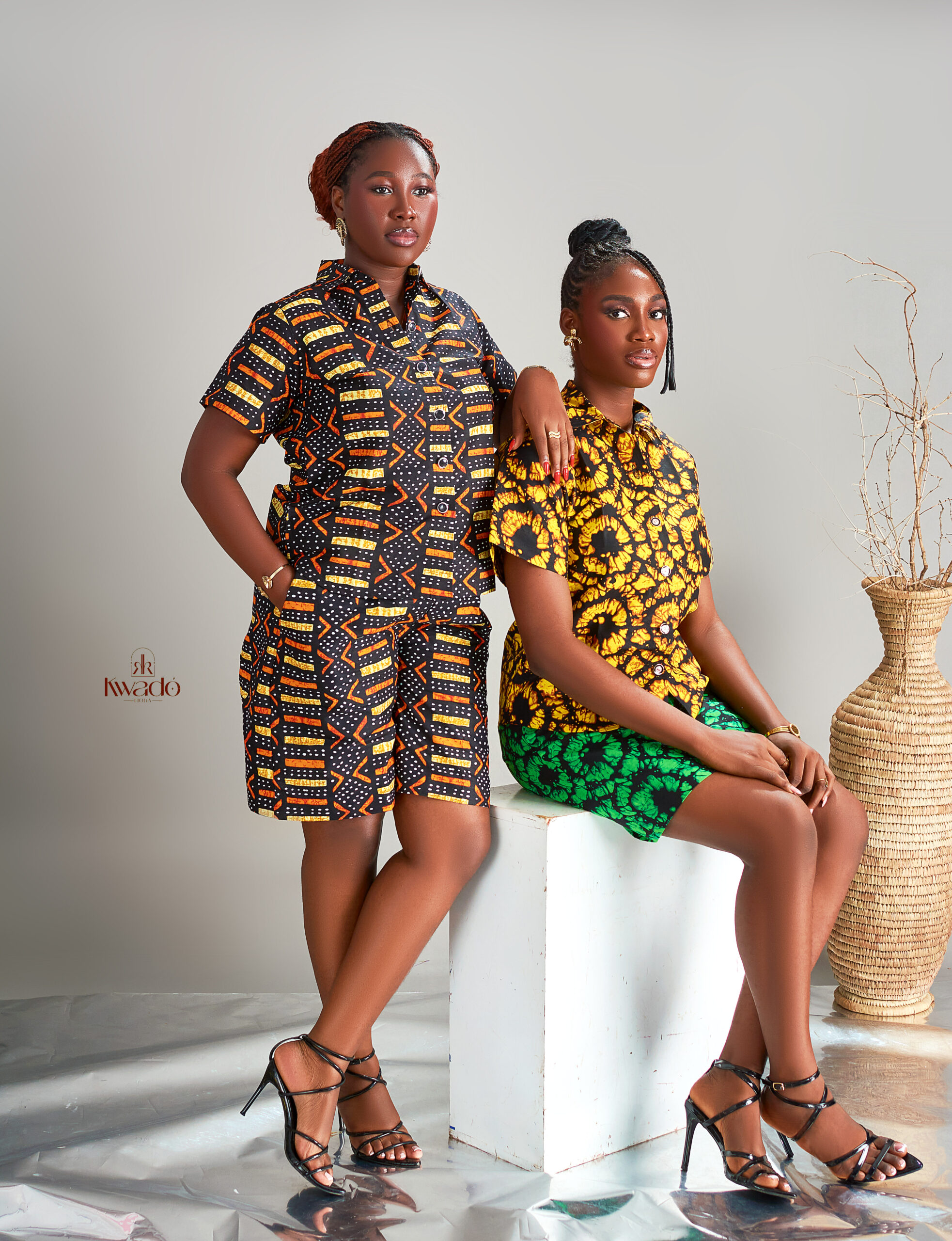 kmoda afri (copy) kmoda afri (copy)